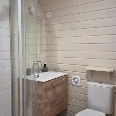 Lodge Les De La Moivre *